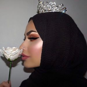 Meet your Posher, Arabian girl